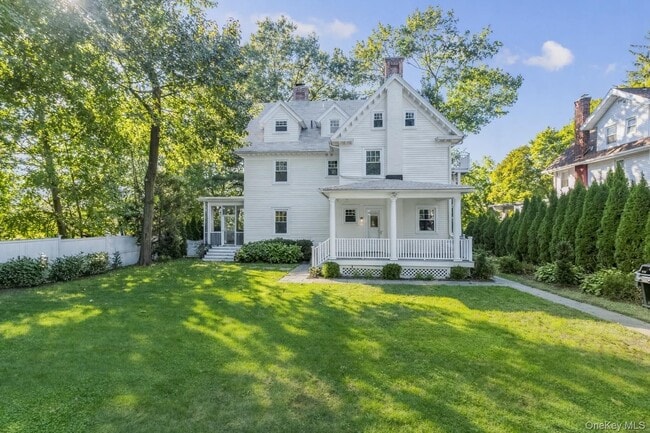 Building Photo - 309 Milbank Ave