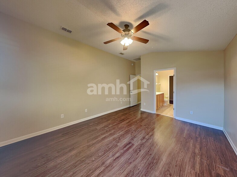 Building Photo - 2752 Wood Stork Trl