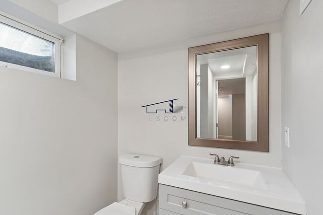 Building Photo - 3134 N 450 E