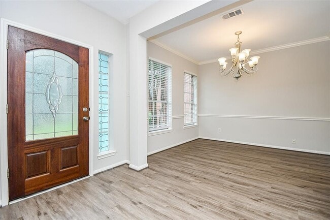 Building Photo - 5523 Poundstone Ct
