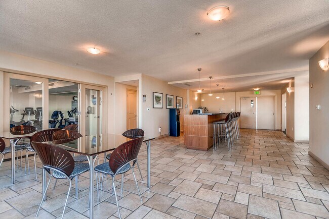 Building Photo - Gorgeous Condo Located on Cortez Hill in Downtown!