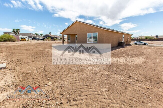 Building Photo - 15491 S Patagonia Rd