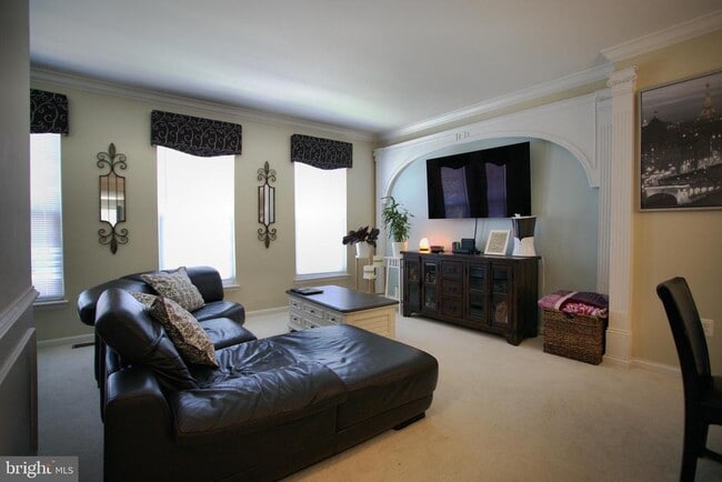 Building Photo - 4852 Cavallo Way