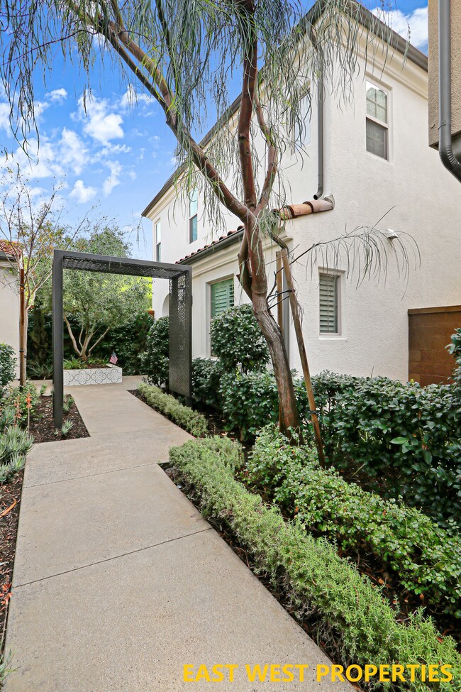 Building Photo - 117 Soaring Eagle