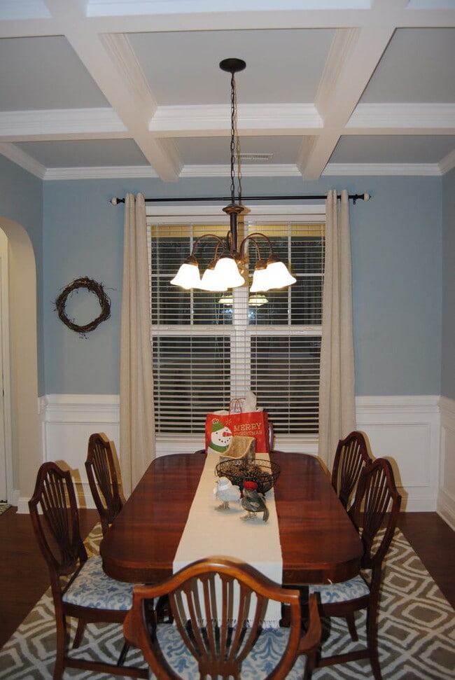 Building Photo - Spacious 4-Bedroom Home with Loft, New Carpet & Private Cul-de-Sac Location