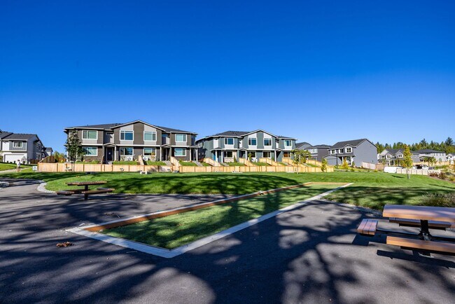 Building Photo - Brand New! - 3 Bedroom Townhome in Vancouver WA