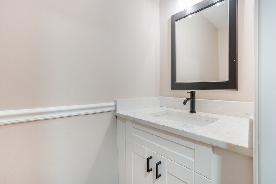 Building Photo - 3671 Waterwheel Sq