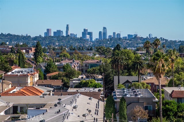 Building Photo - 343 Pioneer Dr