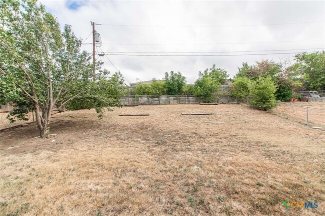 Building Photo - 1306 Elke Cir