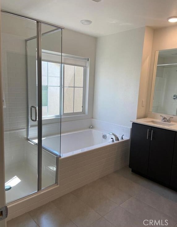 Building Photo - 215 Perennial Pl