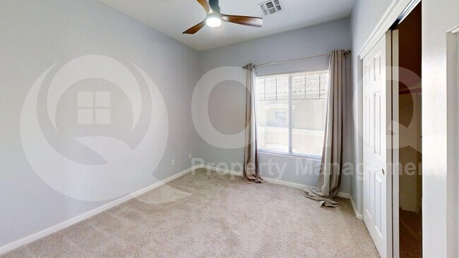 Building Photo - 525 N Miller Rd