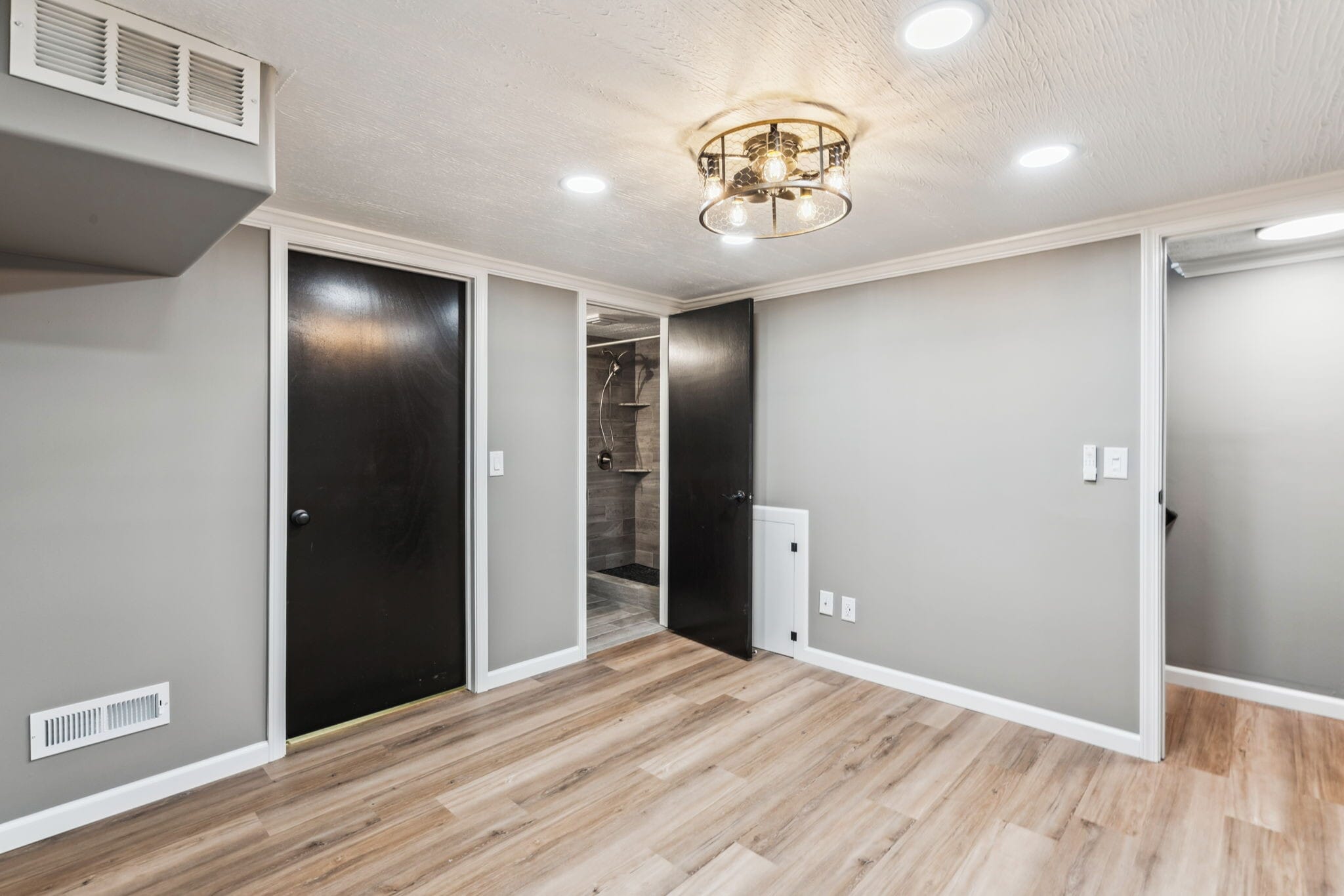 Building Photo - 1794 Bennigan Dr