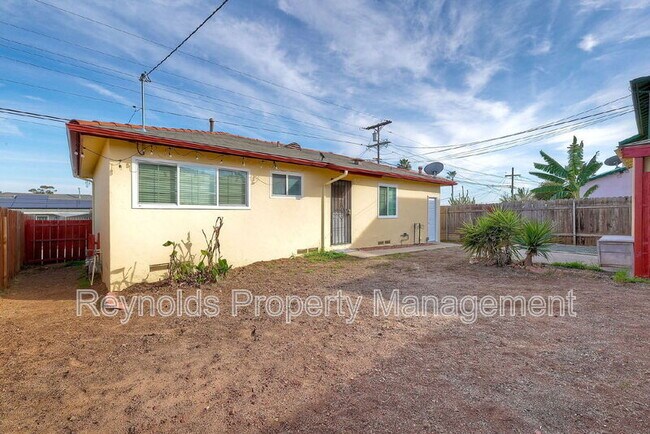 Building Photo - 3341 Chamoune Ave