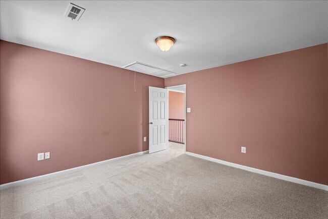 Building Photo - CLOSE TO I-95 & QUANTICO!
