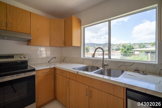 Building Photo - $3400 | 3br/2ba Single Family Home in Makakilo