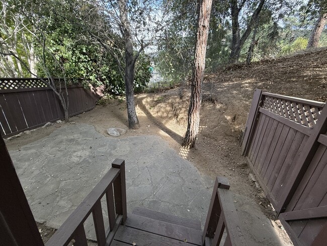 Building Photo - 2010 Verdugo Blvd