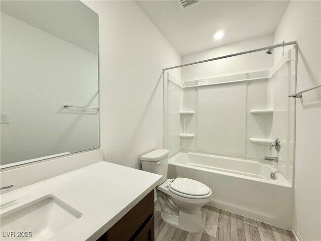Building Photo - 6999 Guitarra Ct