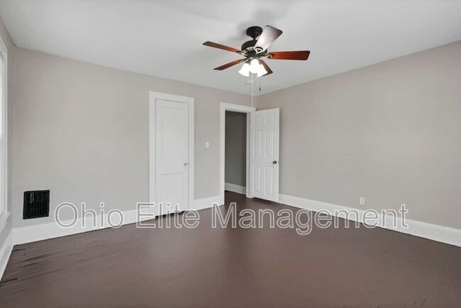 Building Photo - 2709 Sullivant Ave