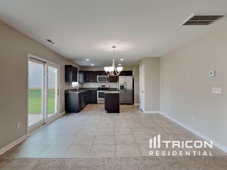Building Photo - 478 Kerriann Ln