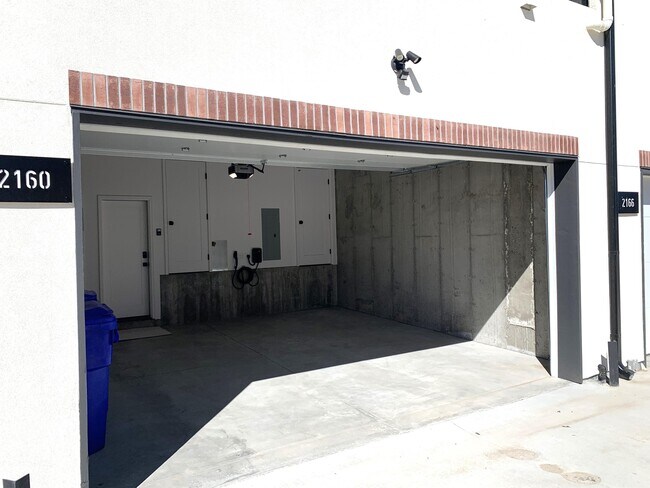 Building Photo - 2160 Youngfield St