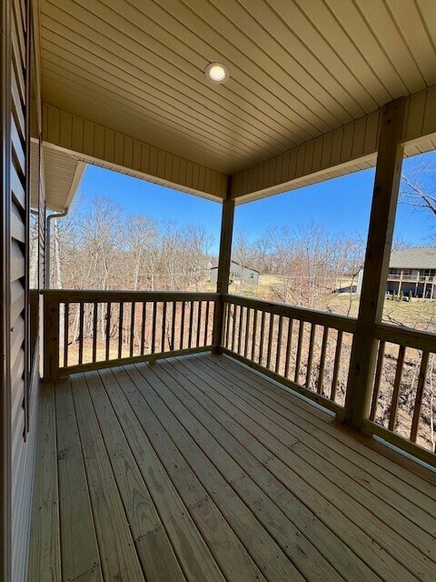 Building Photo - 12 Beneraird Ln