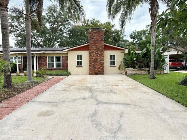 Building Photo - 2523 Krueger Ln