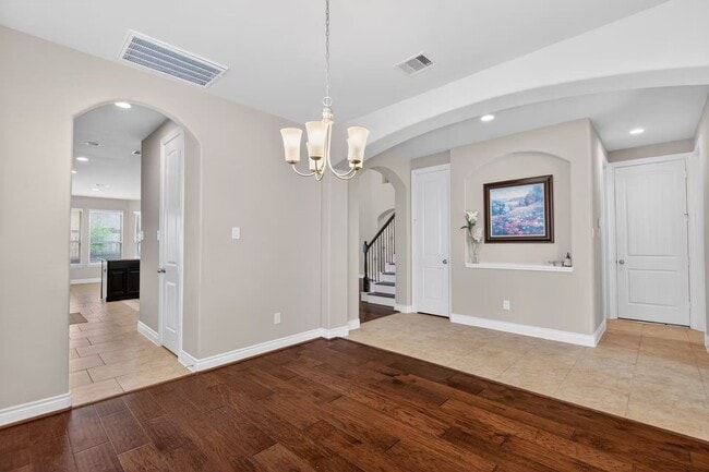 Building Photo - 25610 Fleming Lodge Ln