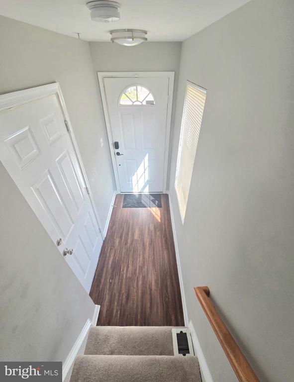 Building Photo - 1604 Post Oak Dr