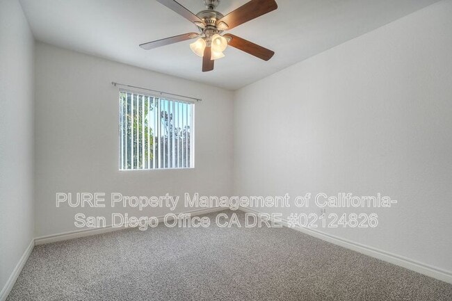 Building Photo - 9909 Azuaga St