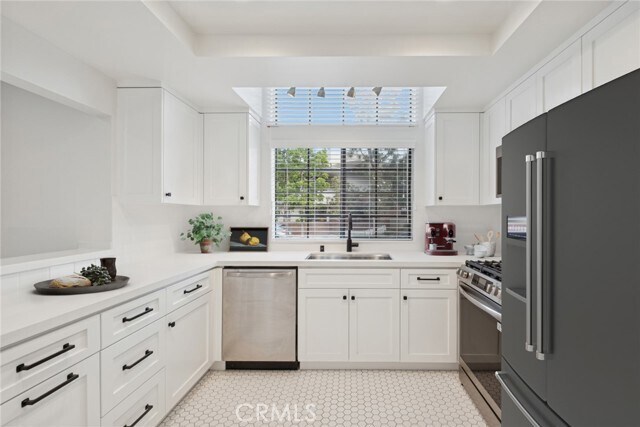 Building Photo - 505 Saint Andrews Rd