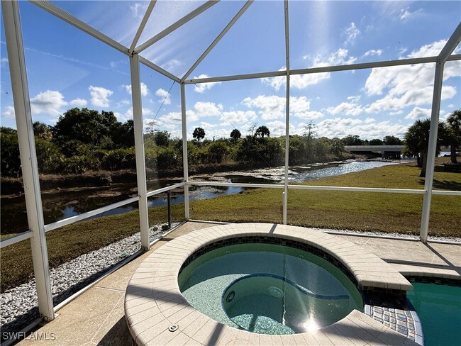 Building Photo - 1280 12th Ave NE