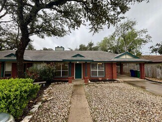 Building Photo - Lone Star