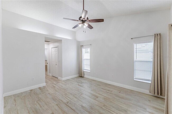 Building Photo - 7445 Mengi Cir