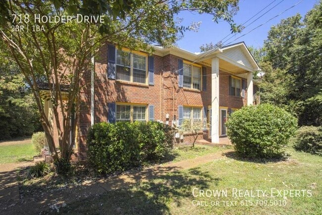 Building Photo - 718 Holder Dr