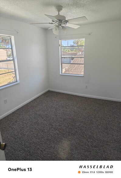 Building Photo - 311 Parker Dr