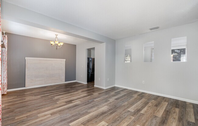 Building Photo - 764 Dryden Cir