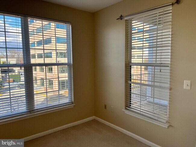 Building Photo - 2700 Bellforest Ct