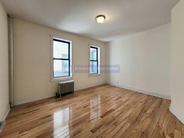 Building Photo - 1 bedroom in New York NY 10033