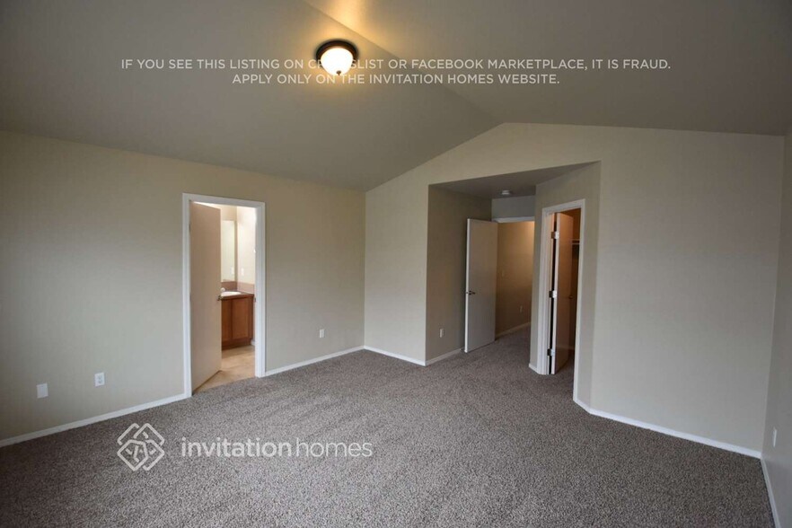 Building Photo - 15329 87th Ave E