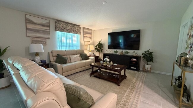 Building Photo - Beautiful 3 bed 2 bath Home - Unfurnished