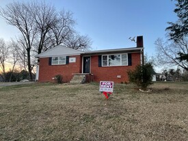 Building Photo - 1006 Fowler St