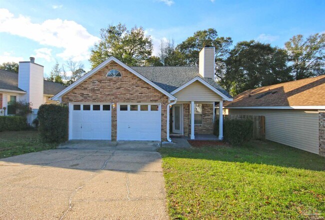 Building Photo - 2028 Cambridge Cir