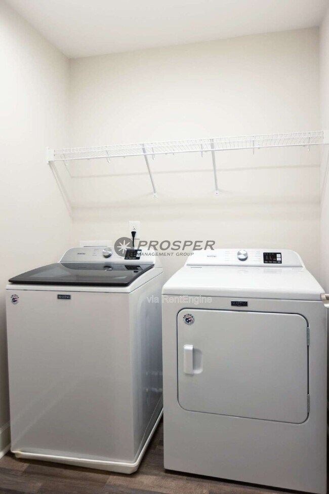 Building Photo - 16 Jaycee Ct