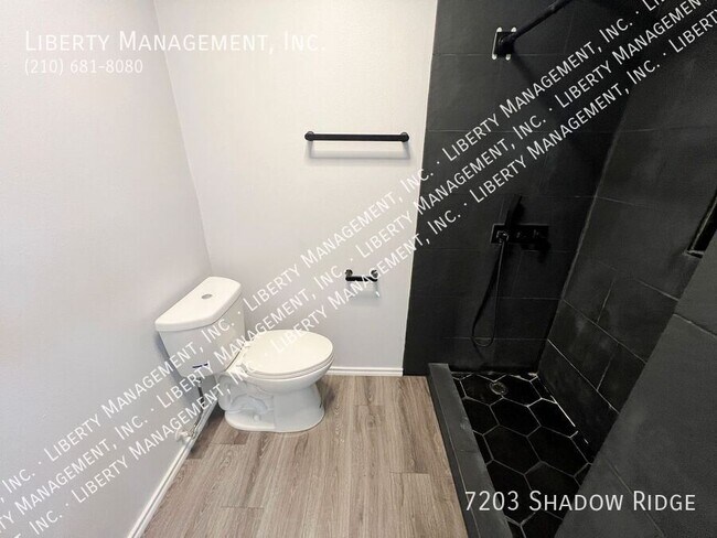 Building Photo - 7203 Shadow Ridge