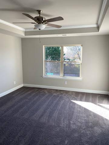 Building Photo - 200 Broadleaf Way