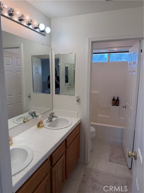 Building Photo - 31570 Lakeridge Ct