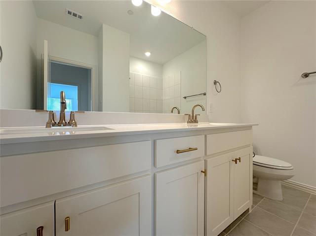 Building Photo - 4782 Lunker St