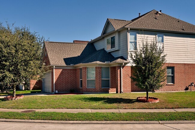 Building Photo - 1106 Mossy Branch St