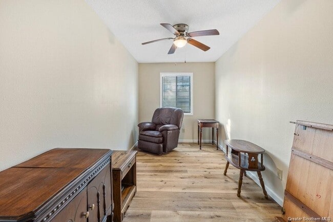 Building Photo - 4900 E St Charles Ave