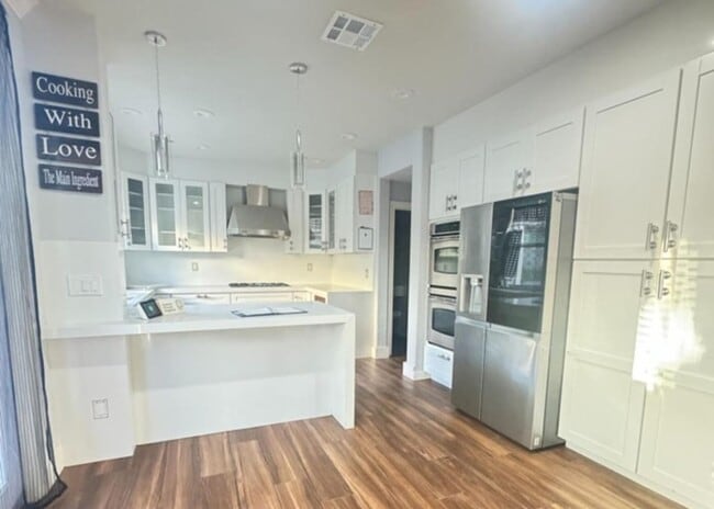 Building Photo - Elegant and Luxurious Rental Home in Hercules